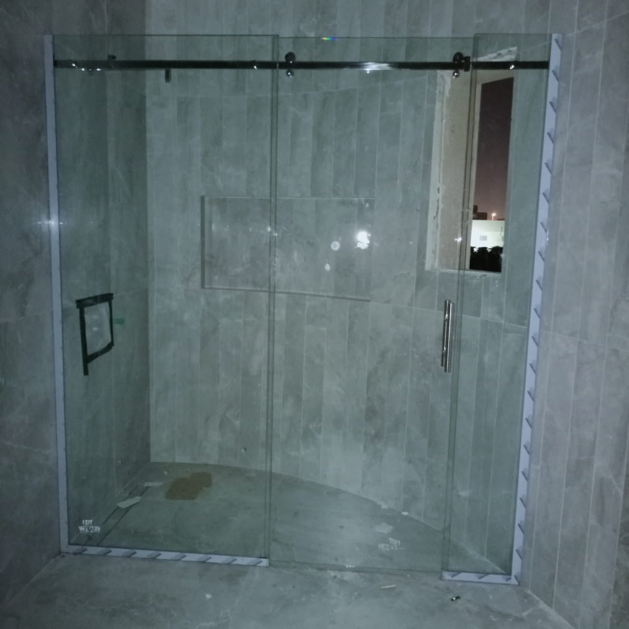 باب سكريت - مشروع glass - إنجاز الراقية